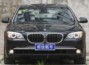 成都租車(chē)市場(chǎng)全解析 婚車(chē)、商務(wù)租車(chē)與汽車(chē)租賃公司指南